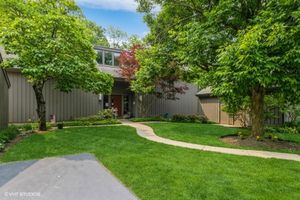 729 OLD BARN RD C, LAKE BARRINGTON, IL