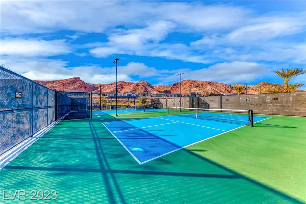 image of property at 21 Stone Yucca Court
