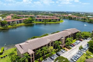 13700 SW 11TH ST 309A, PEMBROKE PINES, FL