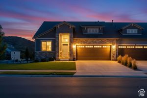 85 N PARKSIDE LOOP, ELK RIDGE, UT