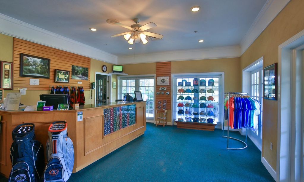 Pro Shop