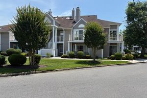 550 CENTRAL AVE UNIT L2 L-2 CONSTITUTION CT, LINWOOD, NJ