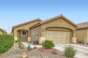 5886 CROSSFIELD AVE, LAS VEGAS, NV