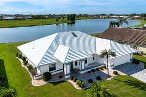 2016 NEW BEDFORD DR, SUN CITY CENTER, FL