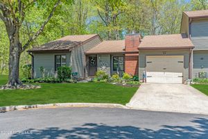 22 ANDOVER CT, RED BANK, NJ