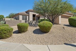 7116 E BRAMBLE BERRY LN, SCOTTSDALE, AZ