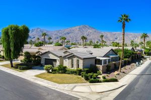 60119 HONEYSUCKLE ST, LA QUINTA, CA