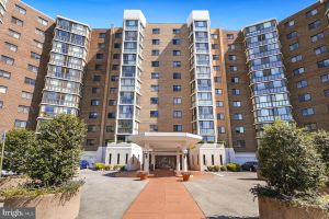 15100 INTERLACHEN DR # 4-1021, SILVER SPRING, MD