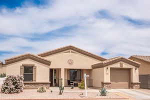 2101 S MERIDIAN RD LOT 176, APACHE JUNCTION, AZ
