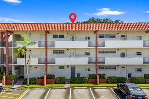 8990 S HOLLYBROOK BLVD 305, PEMBROKE PINES, FL