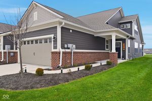 1685 GARWOOD DR, WESTFIELD, IN