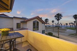 2205 VINA DEL MAR, OXNARD, CA