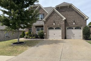 609 SADDLESTONE DR, LEBANON, TN