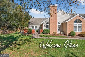 62 WOOLSEY CT, PENNINGTON, NJ