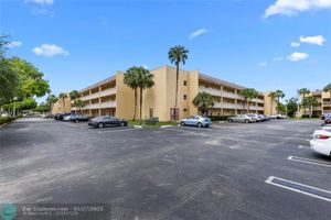 5800 NW 64TH AVE 311, TAMARAC, FL
