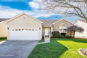 91 WESTPORT DR, TOMS RIVER, NJ