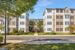 8820 SHINING OCEANS WAY 410, COLUMBIA, MD