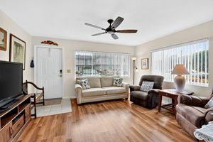 3240 LAKE OSBORNE DR 107, LAKE WORTH BEACH, FL