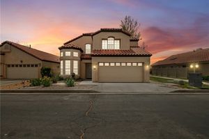 19185 OAK ST, APPLE VALLEY, CA