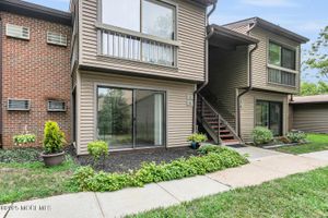 31 HANCOCK CT, RED BANK, NJ