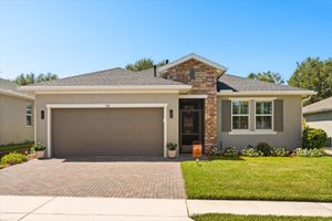 100 SILVER MAPLE RD, GROVELAND, FL