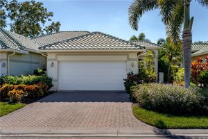817 VISTANA CIR, NAPLES, FL
