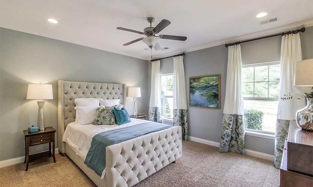 Model Master Bedroom