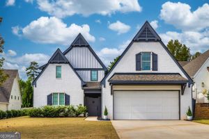 75 ARBOR GARDEN CIR # 1, NEWNAN, GA