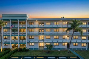 5970 80TH ST N UNIT 206, ST PETERSBURG, FL