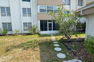 21260 BRINSON AVE 109, PORT CHARLOTTE, FL