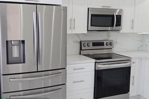 2302 LUCAYA LN A1, COCONUT CREEK, FL