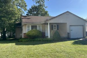 27 CORAL BELL HOLW, TOMS RIVER, NJ