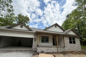 204 POMEROY DR, CROSSVILLE, TN
