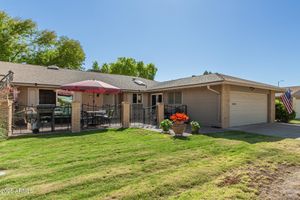 10406 W EL CAPITAN CIR, SUN CITY, AZ
