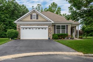 26 WOODSTOCK CT, JACKSON, NJ