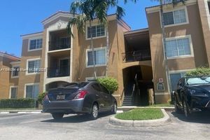 7930 N NOB HILL RD APT 304, TAMARAC, FL