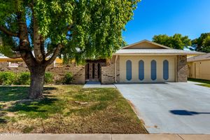 19045 N SIGNAL BUTTE CIR, SUN CITY, AZ