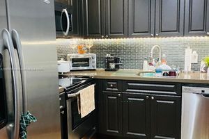 13255 SW 7TH CT 213D, PEMBROKE PINES, FL