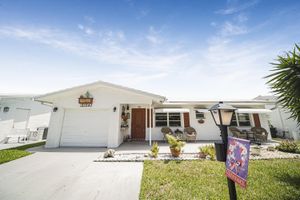 2104 SW 24TH ST, BOYNTON BEACH, FL