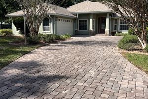 3002 OAKHILL DR, AVON PARK, FL