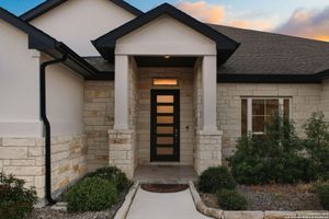 641 VALE CT, NEW BRAUNFELS, TX