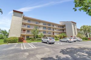 25 ABBEY LN APT 404, DELRAY BEACH, FL