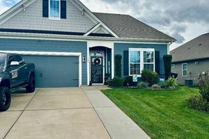 107 ROSEBAY DR, MOORESVILLE, NC