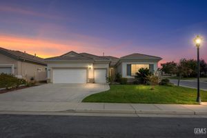 6303 PINION RANCH RD, BAKERSFIELD, CA