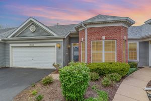 21508 LAKE ST CLAIR DR, CREST HILL, IL
