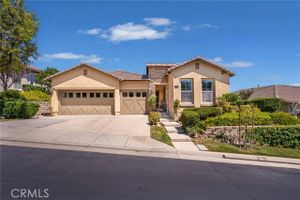 23929 FAWNSKIN DR, CORONA, CA