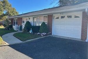 455B PORTSMOUTH DR, LAKEWOOD, NJ