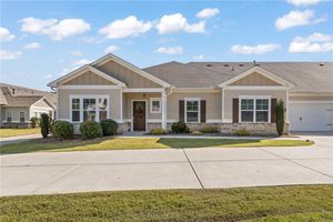 2487 RATHBURN CIR, LOGANVILLE, GA