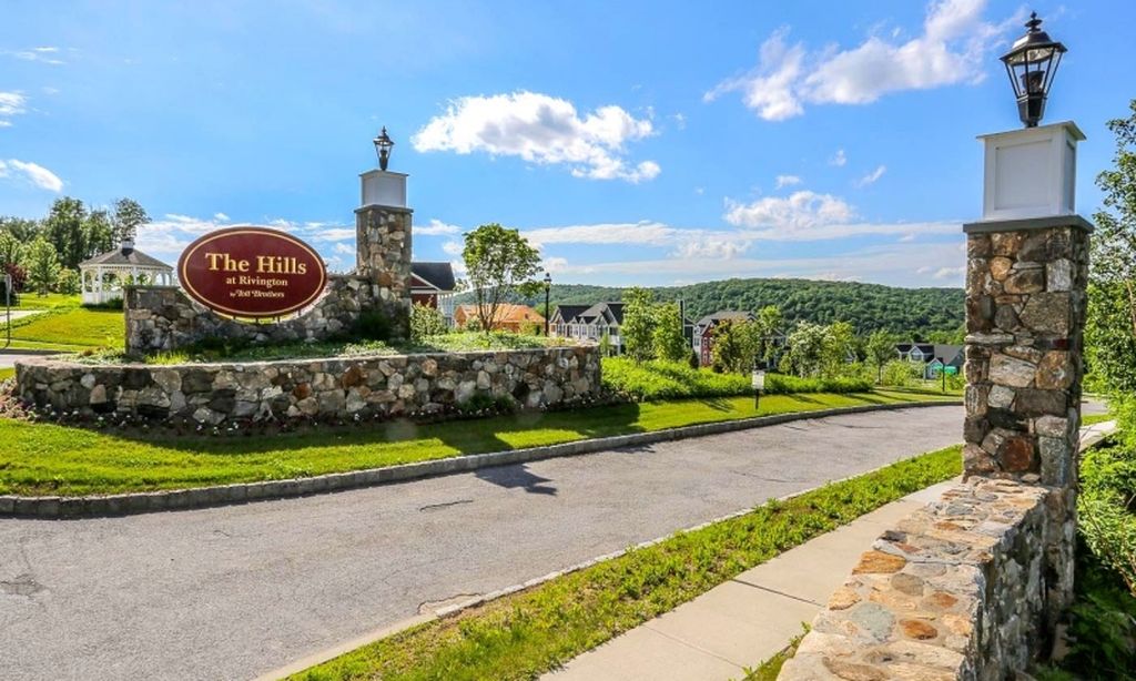 Neighborhood Entrance