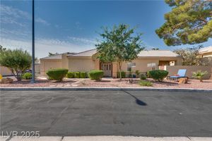 421 WONDERSTONE DR, LAS VEGAS, NV
